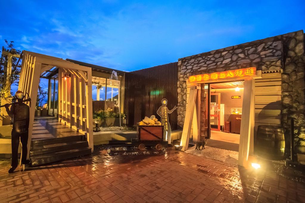 Goldmine Hotel Csiufen Kültér fotó