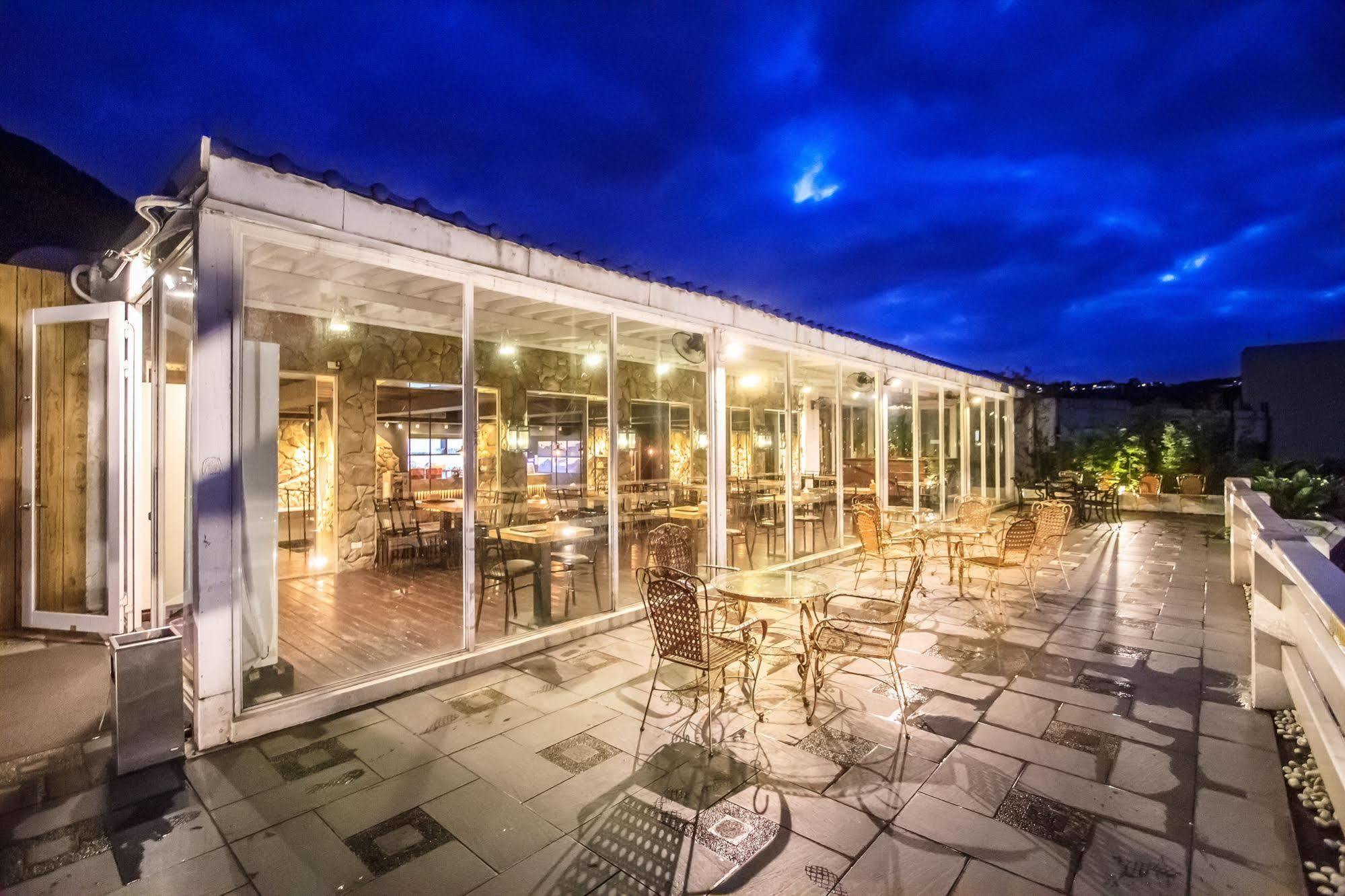 Goldmine Hotel Csiufen Kültér fotó